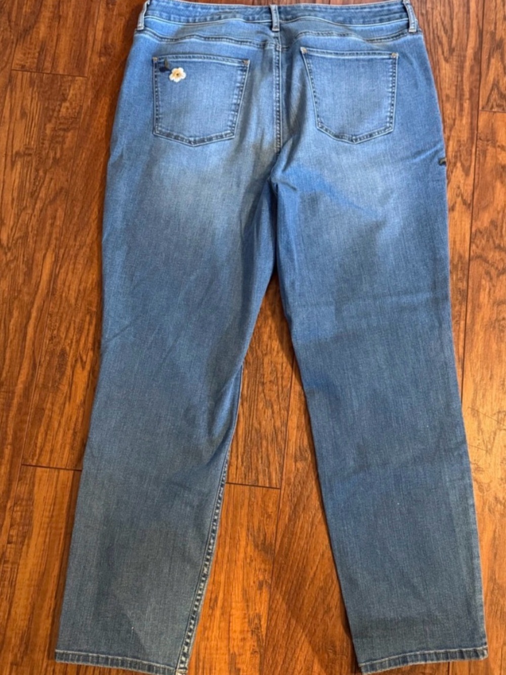 Talbots Flawless Five-Pocket Embroidered Slim Ankle Jeans Size 16 - Picture 5 of 12